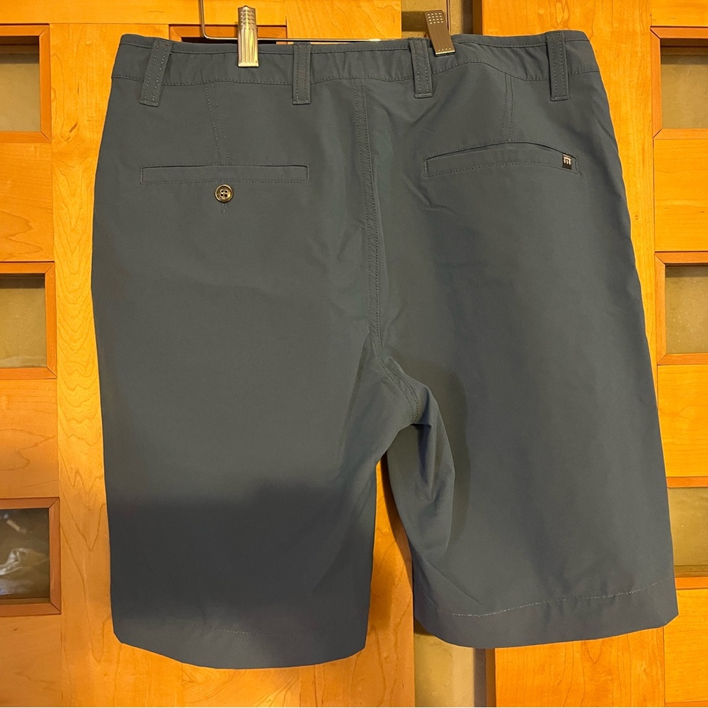 Travis Mathew Hybrid Shorts, 32 - Picture 6 of 6